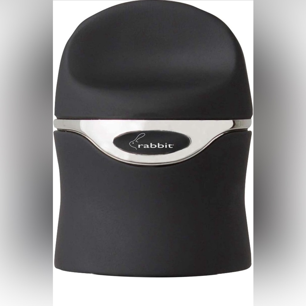 New Rabbit Champagne and Wine Sealer Air-Tight Wine Preserver, Champagne Stopper